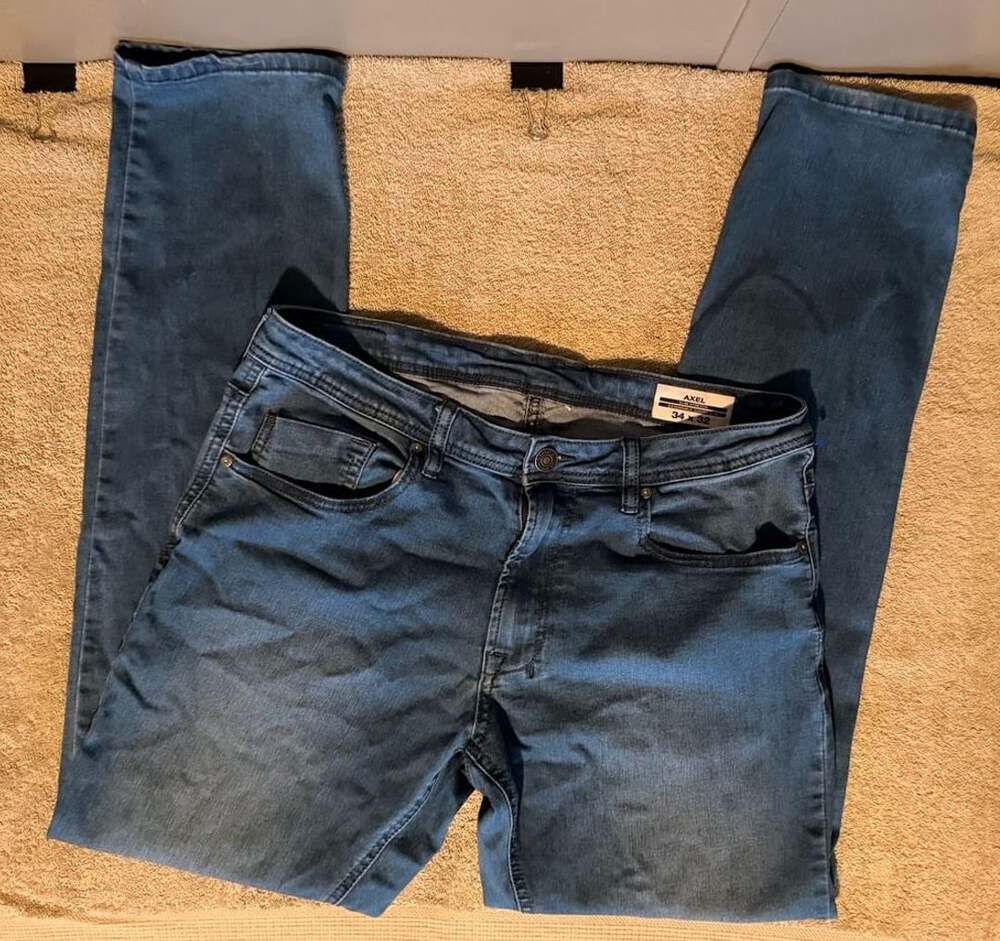 Buffalo David Bitton Axel Jeans Size 34 x 32 Blue Slim Stretch Denim
